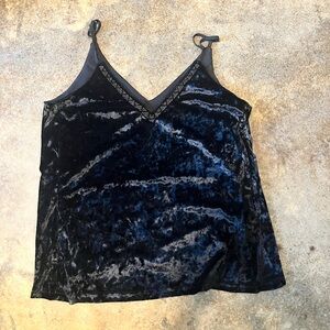 Ariat Black Velvet Top Women's Small